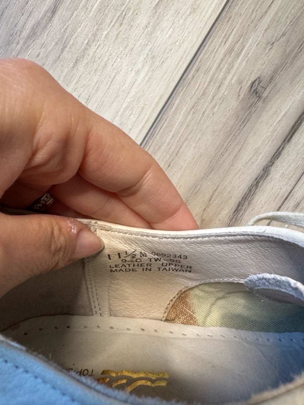 Sperry Men’s cap toe Oxford - Picture 11 of 13